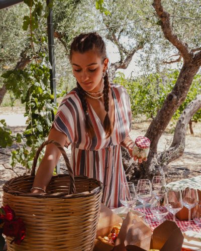 Crete Lyrarakis